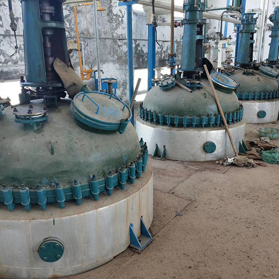 化工廠(chǎng)反應(yīng)釜拆除